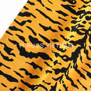 Alternative view of 'CUERO DE TIGER' RUG