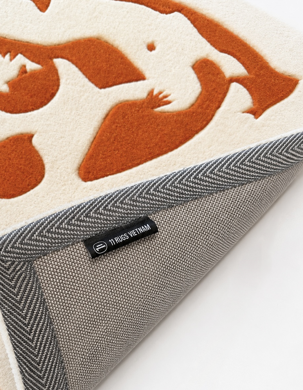 'ORGIE' RUG - Image 3