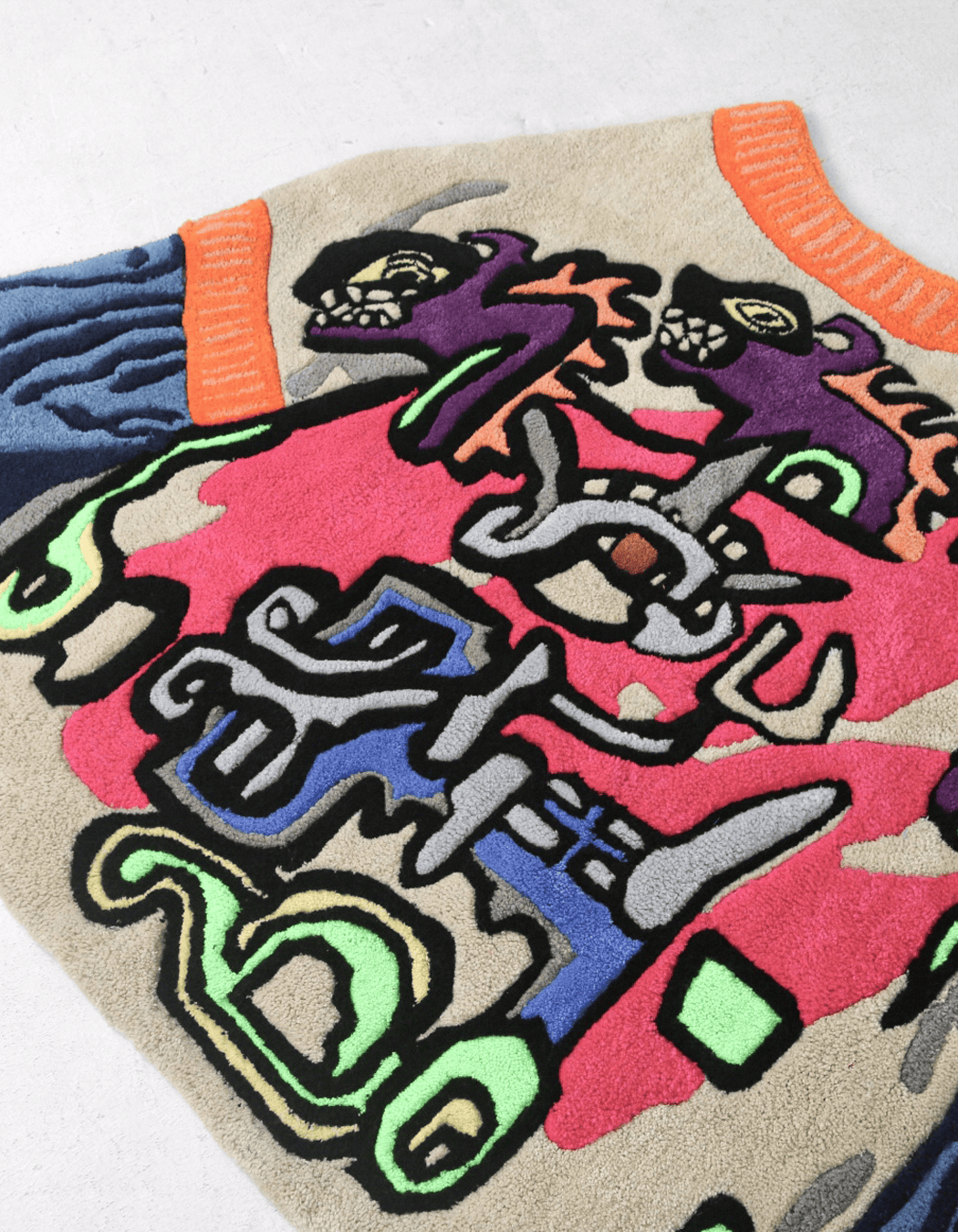 GARMENT 01 - Image 2